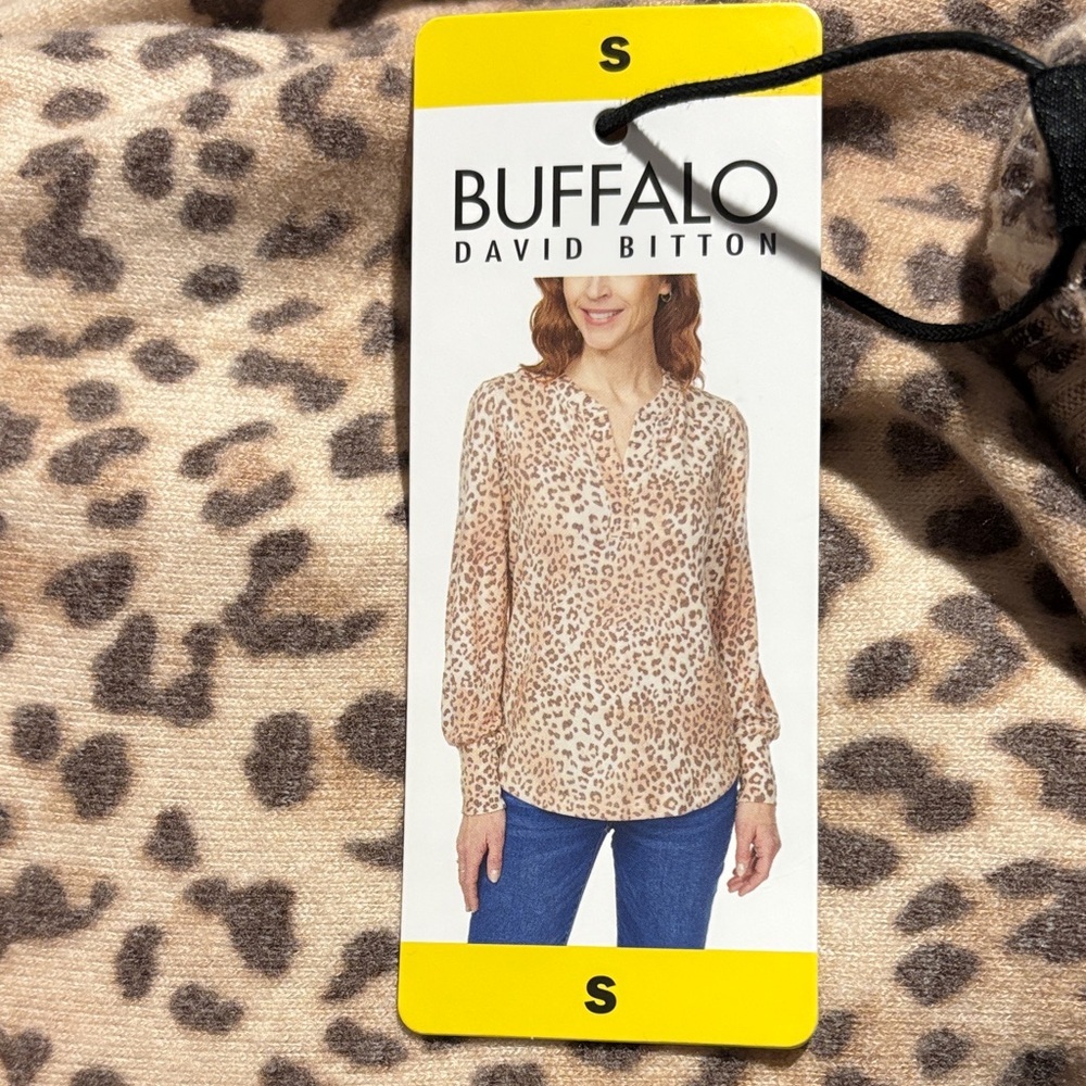Buffalo David Bitton Beige Leopard Blouse - Picture 4 of 4